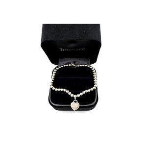 Tiffany & Co. Sterling Silver Return to Tiffany Heart Bracelet Dust Bag & Box